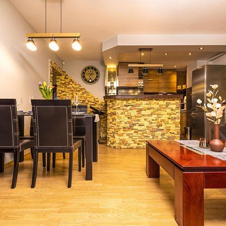 1Bd Apartment - 5 Mins To The City Centre By Flat Mаnager Plovdiv Esterno foto