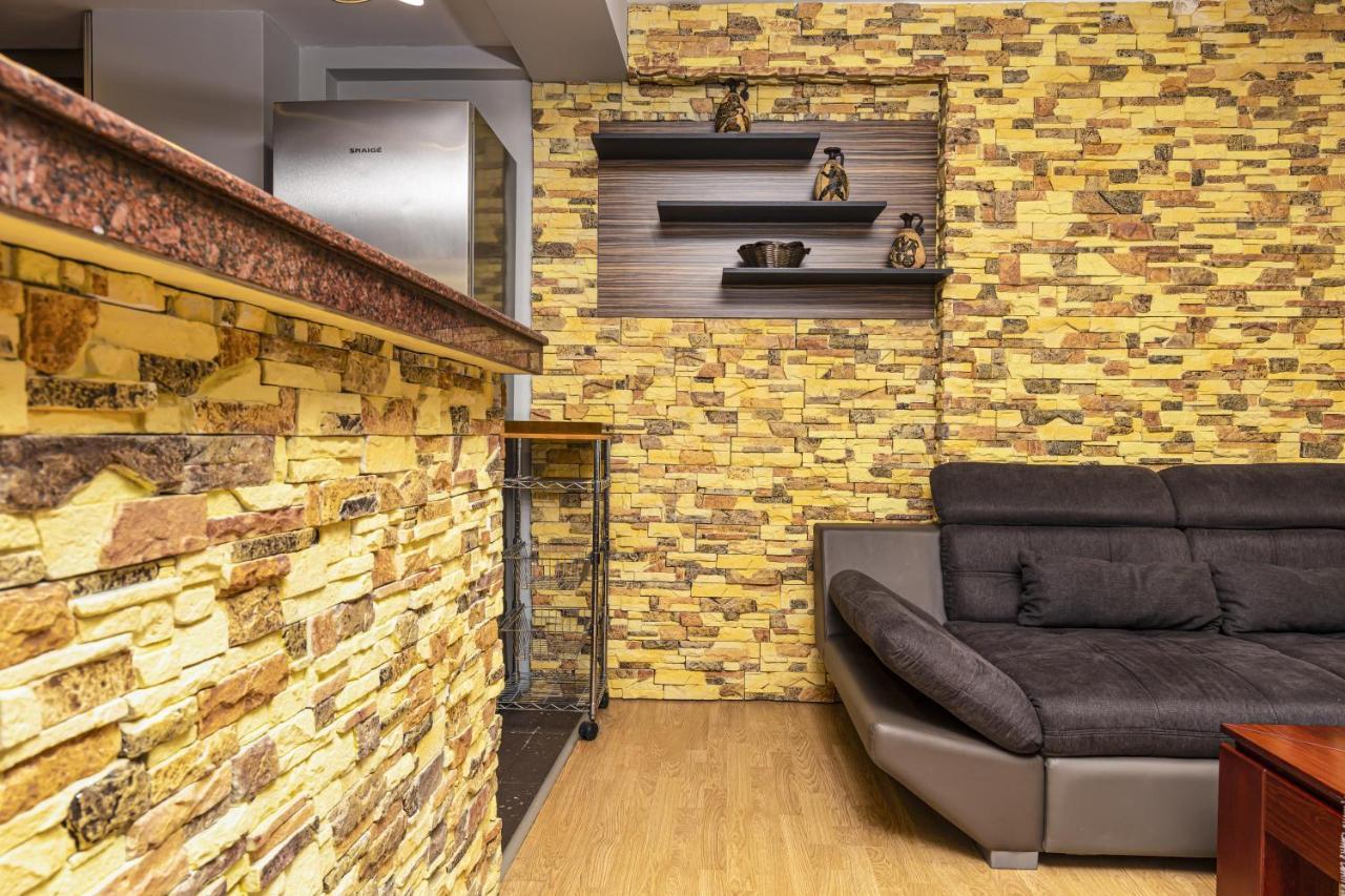 1Bd Apartment - 5 Mins To The City Centre By Flat Mаnager Plovdiv Esterno foto