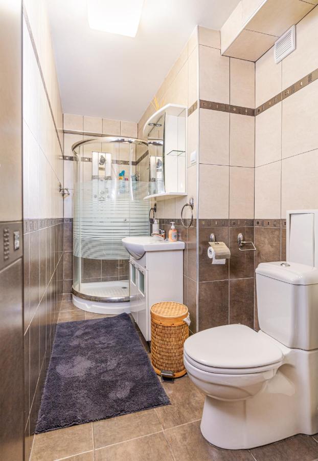 1Bd Apartment - 5 Mins To The City Centre By Flat Mаnager Plovdiv Esterno foto